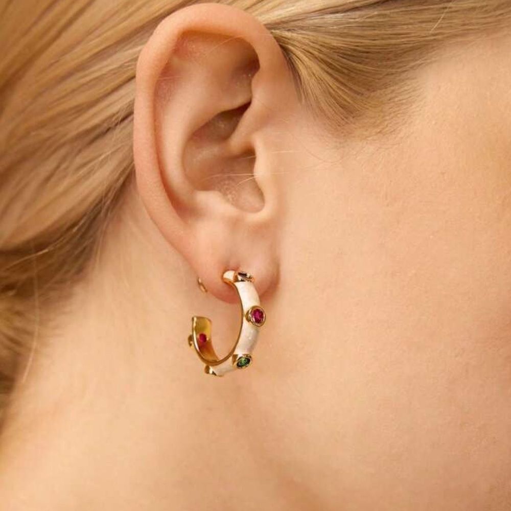 Gold Hoop Earrings Q376